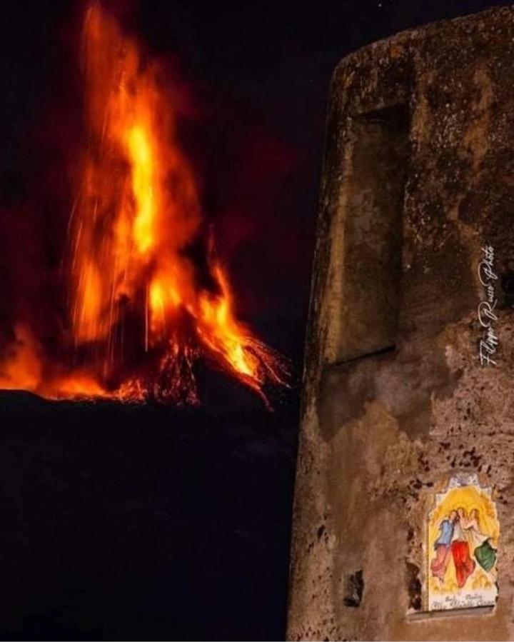 Le Rose Dell'Etna - Intero Appartamento Trecastagni Kültér fotó